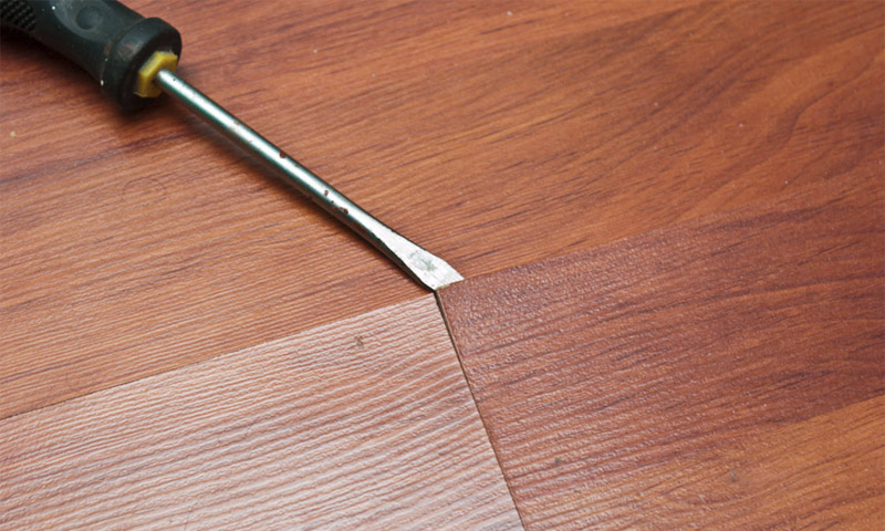 How to repair laminate flooring