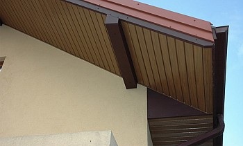 Opções para arquivar saliências do telhado