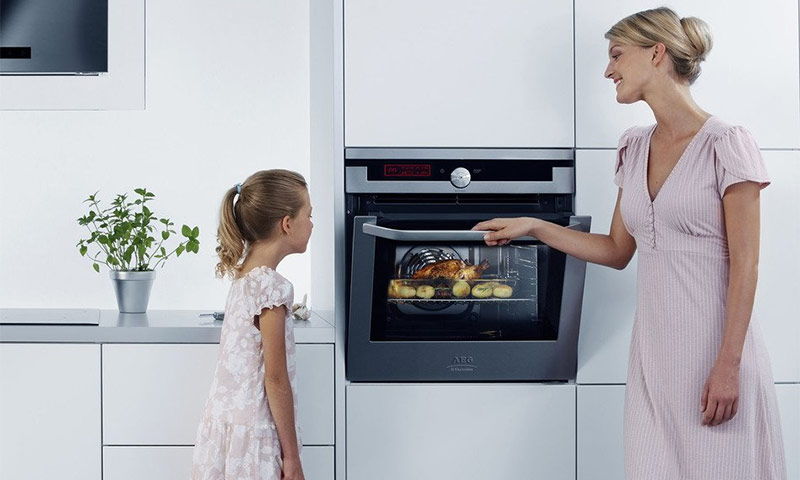 Hvordan velge en elektrisk innebygd ovn